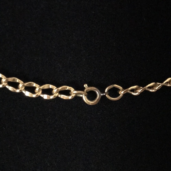 AVON VINTAGE GOLD TONE NECKLACE - Picture 5 of 5